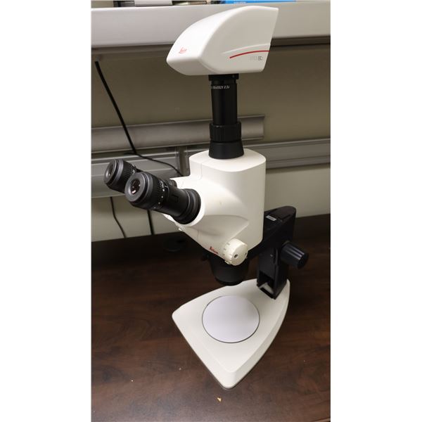 Leica S6 D Greenough Stereo Microscope w/ EC3 Camera