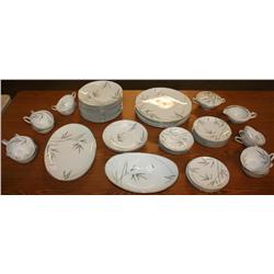 Noritake China Dinnerware Set