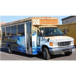 2006 Ford E450 Super Duty    #24