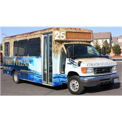 2006 Ford E450 Super Duty    #25