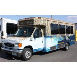 2006 Ford E450 Super Duty    #32