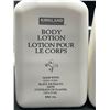 Image 2 : Kirkland Signature Body Lotion 650 mL Bottles (Set of 2)
