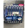 Image 1 : Oral-B CrossAction Soft Bristle Toothbrushes – 7 Count