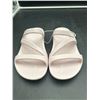Image 3 : Women’s Crocs Size 9 Barely Pink Strappy Sandals
