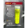 Image 3 : Pelican 3325 Flashlight with 171 Lumens Output and 16-Hour Runtime