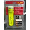 Image 2 : Pelican 3325 Flashlight with 171 Lumens Output and 16-Hour Runtime