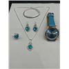 Image 1 : Heart-Shaped Jewelry Set with Analog Watch