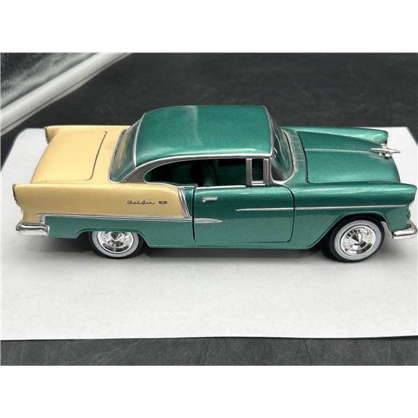 1955 Chevrolet Bel Air Diecast Model Car, Scale 1:24