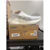 Image 2 : Asics Gel-Nimbus 26 Men’s Running Shoes, White/Birch, Size 9