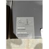 Image 4 : Simplehuman Paper Towel Pump With Stainless Steel Construction and Spray Pump Integration