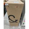 Image 2 : Tuft & Needle Full Size Mattress in Compressed Form