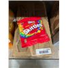 Image 2 : Skittles 170g 12-Count Bulk Candy, Original Flavor