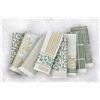 Image 1 : Mundotextil Portugal Kitchen Towels 8 Pack in Green