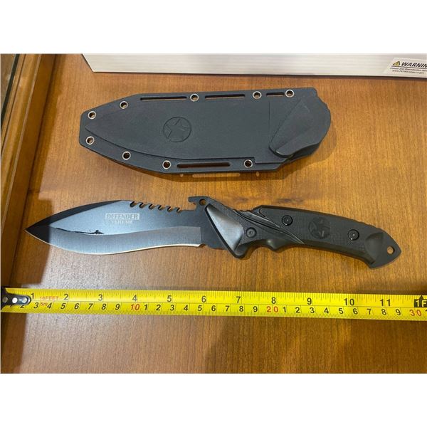 Tactical Fixed Blade Knife With Sheath And Serrated Edge
