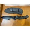 Image 2 : Tactical Fixed Blade Knife With Sheath And Serrated Edge