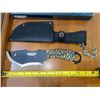 Image 1 : Defender Xtreme Hunting Knife with Sheath and Paracord Wrap
