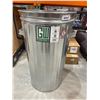 Image 2 : Metal Trash Can with Side Handles and Ribbed Design