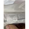 Image 3 : George Courey Grandee 1687 Queen Size Pillow Lot of 2
