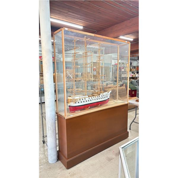 SPANISH GALLEON HAND MADE SHIP MODEL IN DISPLAY CASE BY A PRISONER FROM SILVERWATER PRISON