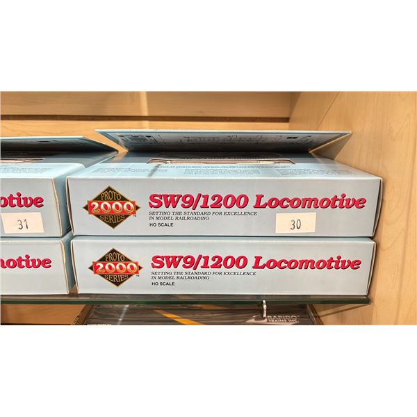(2) LIFE-LIKE PROTO 2000 SERIES SW9/1200 LOCOMOTIVE HO SCALE MODEL TRAINS #C8853