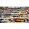 Image 1 : SHELF OF ASSORTED SCALE MODEL TRAINS