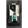 Image 2 : MEN'S ERNEST FERDINAND DAY/DATE WATCH WITH LEATHER STRAP IN BOX: 3ATM WATER RESISTANT