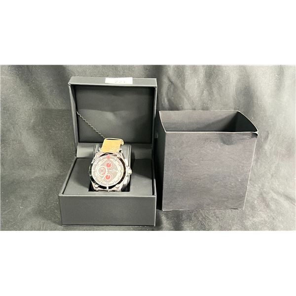 MEN'S LATOR CALIBRE 4787 CHRONOGRAPH WATCH WITH LEATHER STRAP: 42MM IP PLATED CASE