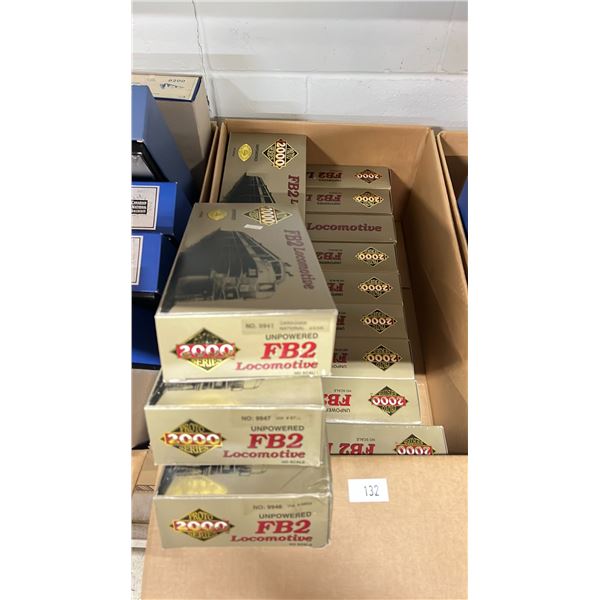 BOX OF PROTO 2000 SERIES HO SCALE MODEL TRAINS - 9947, 9946, 9941