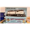 Image 2 : BOX OF ASSORTED LIMITED EDITION PROTO 2000 SERIES GP7 LOCOMOTIVE HO SCALE MODEL TRAINS