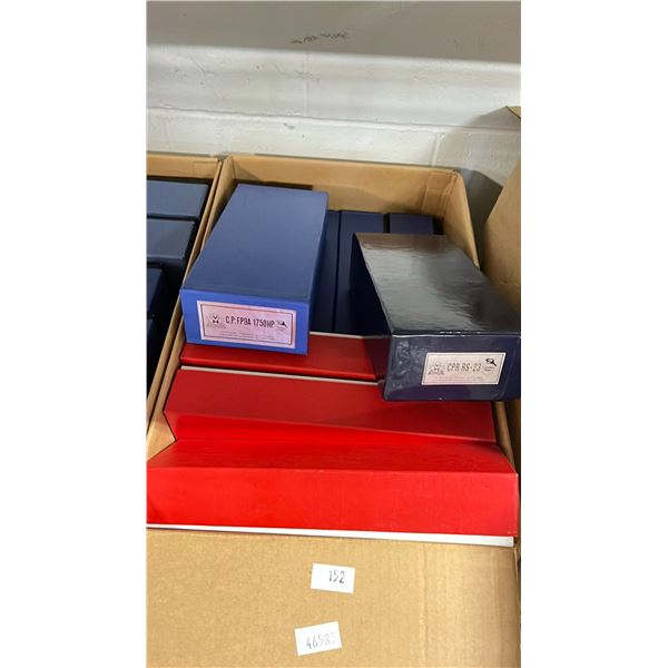 BOX OF ASSORTED CANADIAN PACIFIC RAILWAYS HO SCALE MODEL TRAINS