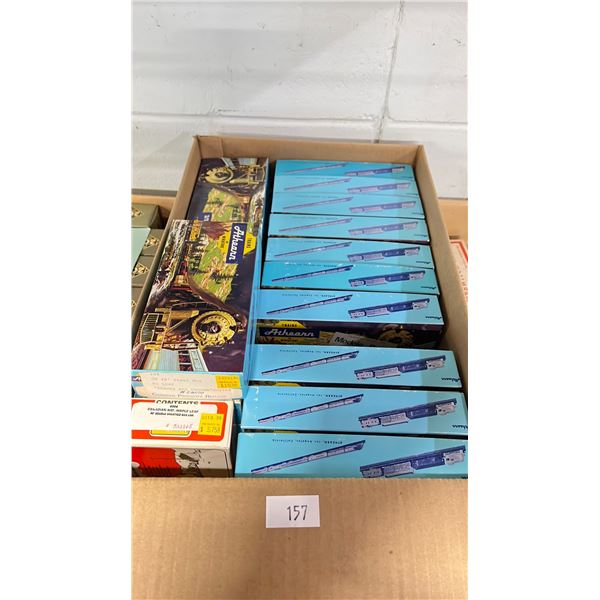BOX OF ASSORTED ATHEARN MINIATURE HO SCALE MODEL TRAINS