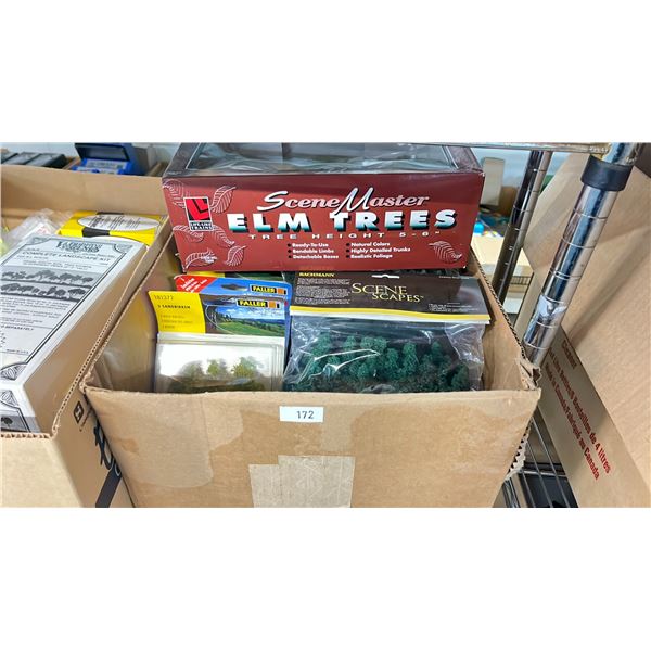 BOX OF MODEL TRAIN SCENERY/LANDSCAPE ACCESSORIES