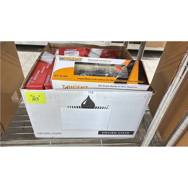 BOX OF ASSORTED HO SCALE MODEL TRAINS