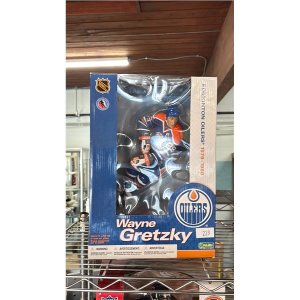 NHL EDMONTON OILERS 1979 - 1988 WAYNE GRETZKY ACTION FIGURE