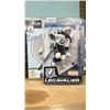 Image 4 : NHL ACTION FIGURES - SIDNEY CROSBY, VINCENT LECAVALIER, MARKUS NASLUND & WAYNE GRETZKY
