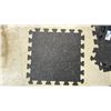 Image 2 : BLACK HEAVY DUTY CONNECTING FLOOR MATTS - 22" SQUARE