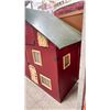 Image 7 : HANDMADE DOLL HOUSE
