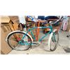 Image 1 : VINTAGE SINGLE SPEED BIKE WITH BASKET