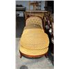 Image 2 : ANTIQUE LOUNGER