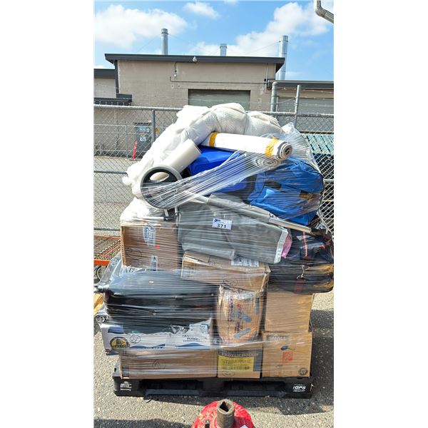 PALLET OF STORAGE LOCKER GOODS - SUITCASES, GROCERY CART, AREA RUGS, RECYCLING BIN, LEATHER BACK