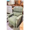 Image 2 : GREEN POWER RECLINER *WORKING CONDITION UNKNOWN*