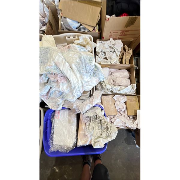 PALLET OF ASSORTED BEDDING, TABLE RUNNERS, THROW PILLOWS, BOOKS, GLASSWARE & MORE