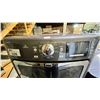 Image 2 : MAYTAG MAXIMA FRONT ENTRY DRYER WITH PEDESTAL