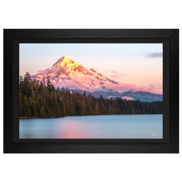 Mt Hood Photo by Jongas,