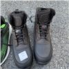 Image 2 : 4 PAIRS OF SIZE 10 FOOTWEAR RUNNING SHOES, SLIPPERS AND WATERPROOF BOOTS