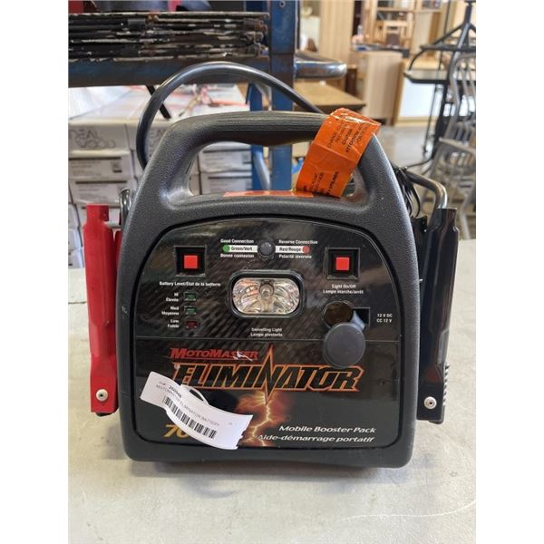 MOTOMASTER ELIMINATOR BATTERY CHARGER