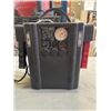 Image 2 : 2 CAR BATTERY CHARGERS/JUMP STARTERS