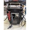Image 4 : 2 CAR BATTERY CHARGERS/JUMP STARTERS