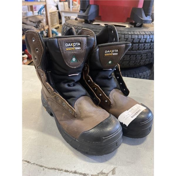 AS NEW DAKOTA WORK PRO SERIES STEEL TOE WORK BOOTS WITH DURATOR INSULATION SIZE 11
