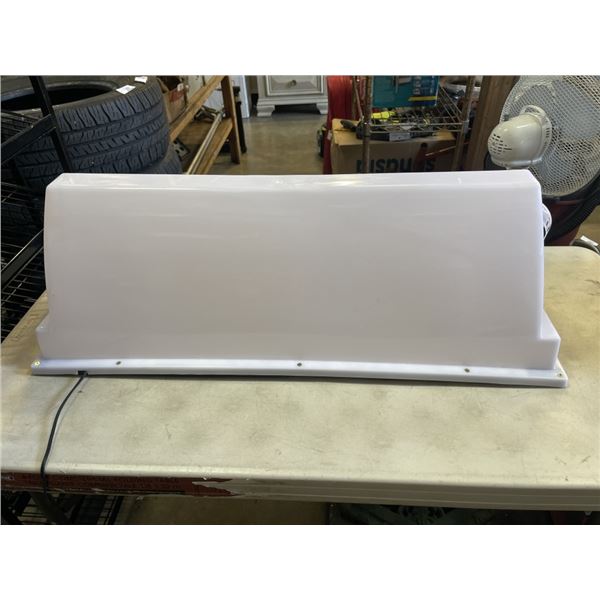 ROOFTOP VEHICLE LIGHT BOX